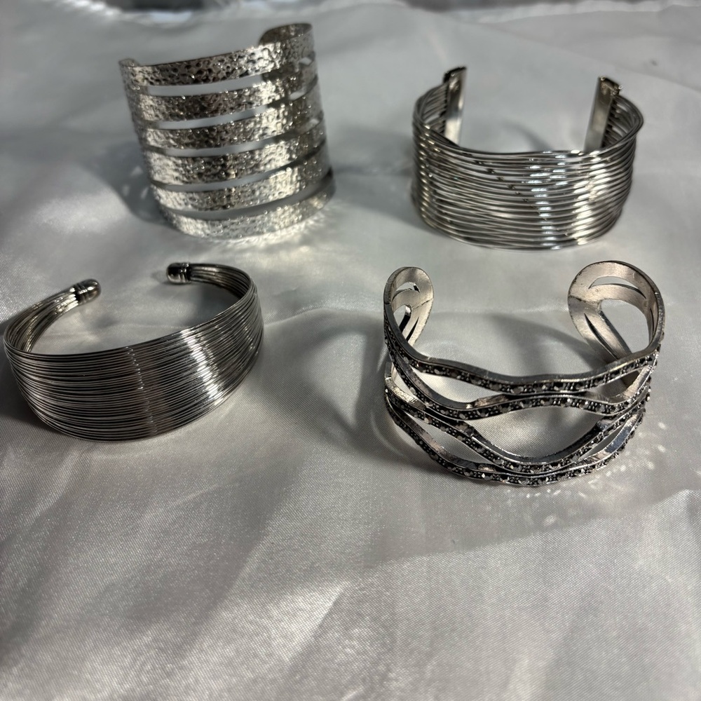 Paparazzi Elegant Silver Cuff Bracelet Set All 4 pieces go for one price